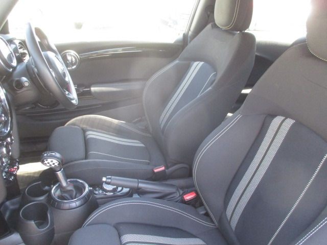 aead2602ddc7ce51a75668d956817352.jpg