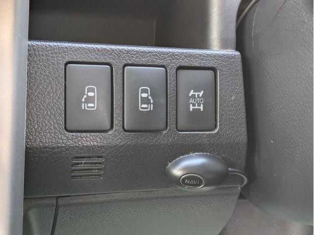 0300156A30261006W00119.jpg