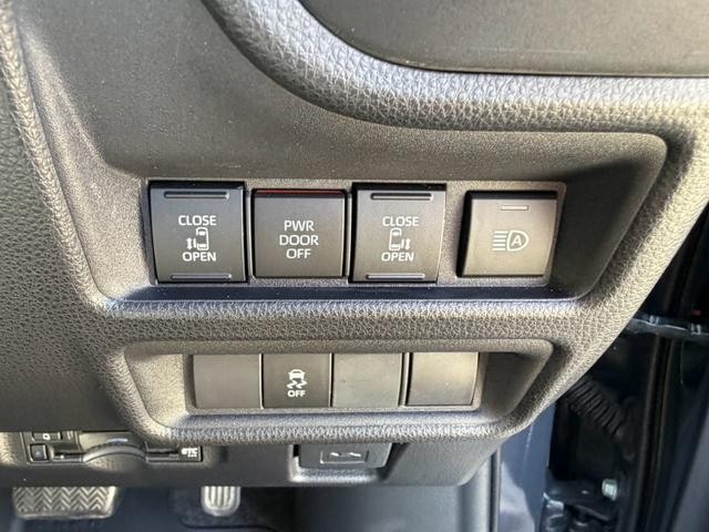 0500063A30261014W00206.jpg