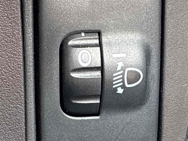 0703614A30260731W00111.jpg