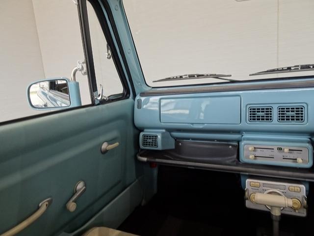 0551070A30260821W00217.jpg