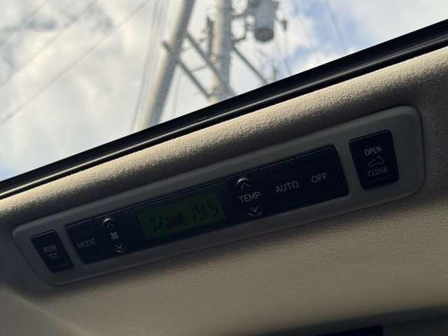 0171939A30261001W00206.jpg