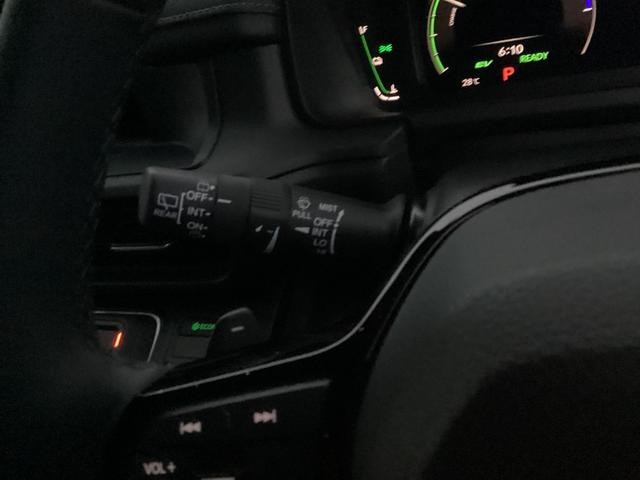0702900A30260912W01103.jpg