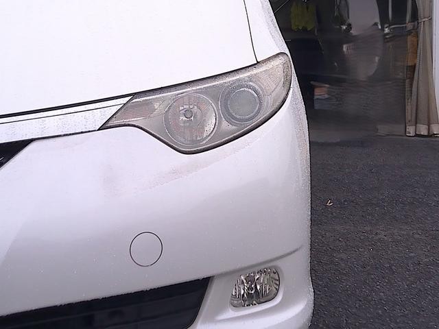0903470A30260911W00104.jpg