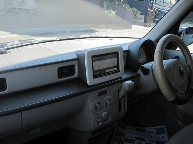 1101641A30261012W00110.jpg
