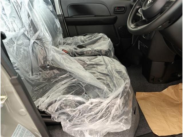 0202274A30260908W01114.jpg