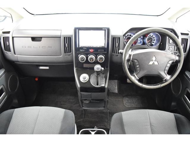 0561179A30261009W00110.jpg
