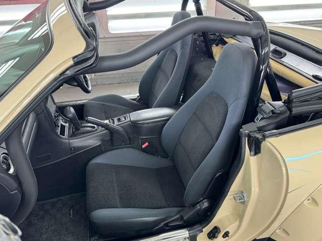 8201581A30260804W00608.jpg