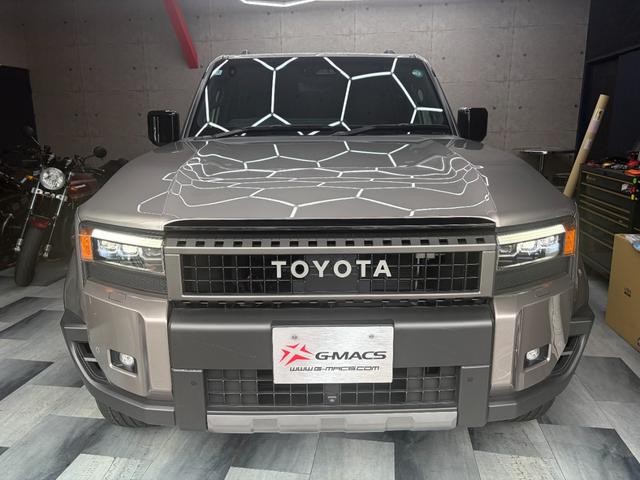 0703723A30260906W00108.jpg
