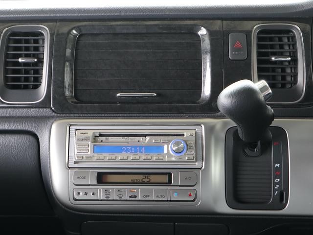 4b50960a90cc45834f59a9c480431fca.jpg