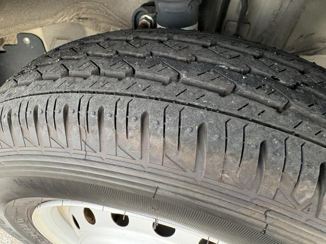 0704150A30260918W00601.jpg