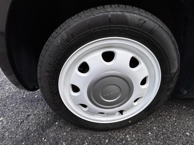 1000053A30260915W00113.jpg