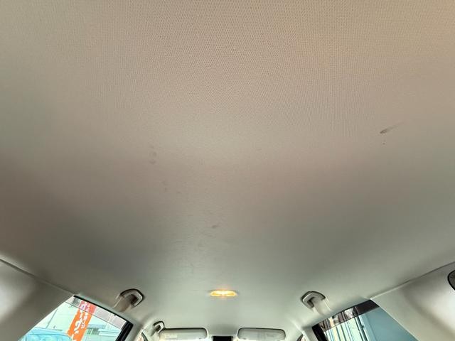 0704304A30260912W00203.jpg