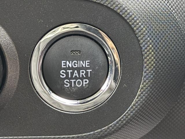 0402211A30261007W00719.jpg