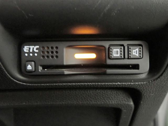 0207791A30260611W00205.jpg
