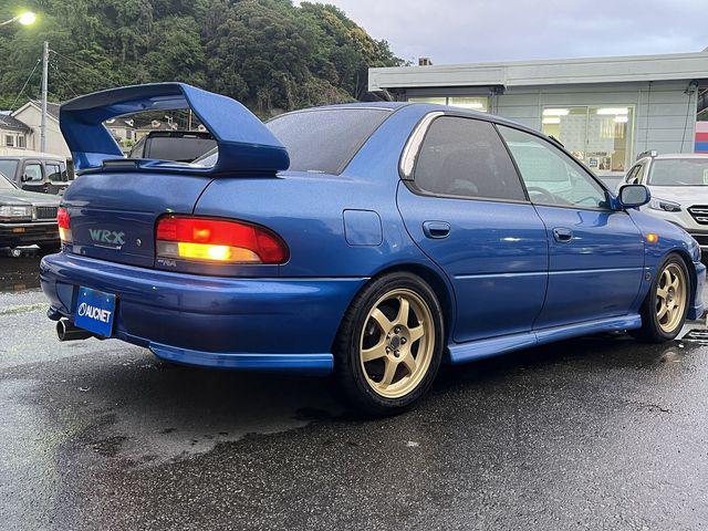 6dedc5729d7830e6a8e8fca25fea3ea8.jpg