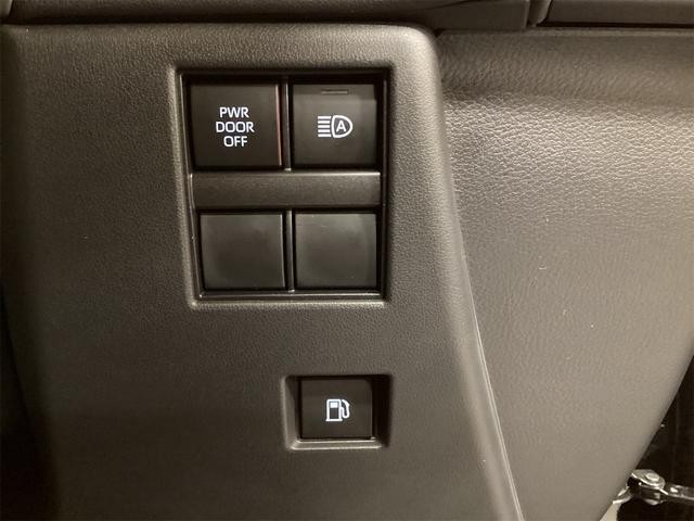 0704454A30260903W00517.jpg