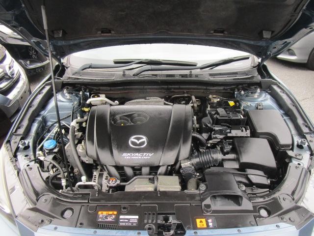 0540370A30260914W00303.jpg