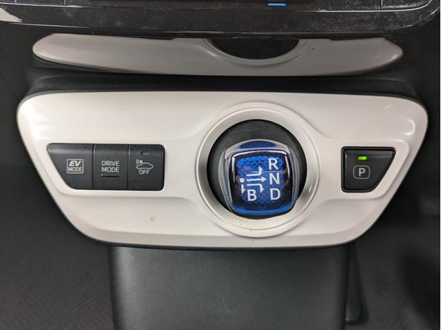 0704272A30260415W00319.jpg