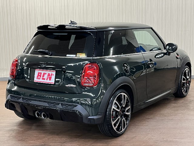 8fdf5de91f75cab185187e54c7d7cfc7.jpg