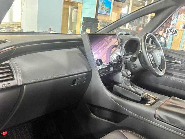 0600217A30260801W00209.jpg