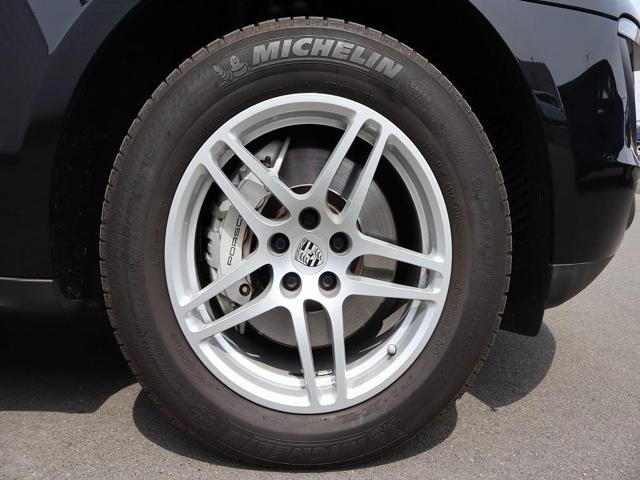 23cef5b2419502ce8cc3ef65f1980c80.jpg