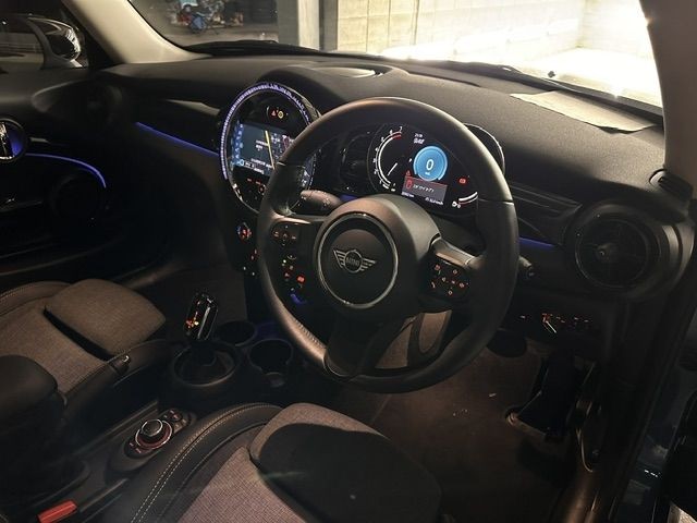 98fd27fe8ec91f8b9a7518bb8887b8f9.jpg