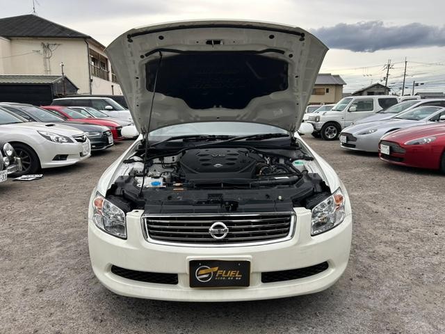 0708848A30260828W00907.jpg