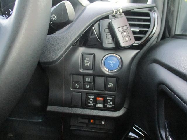 0540599A30260906W00319.jpg