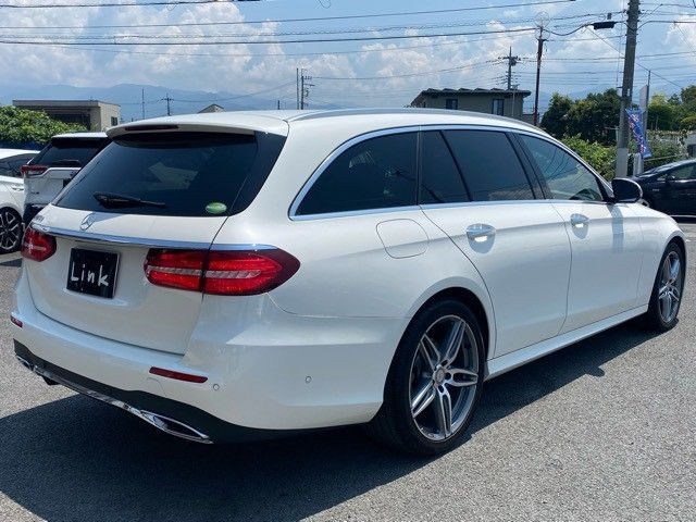 1e9075ce852f93eb43dacd685fe4bc9e.jpg