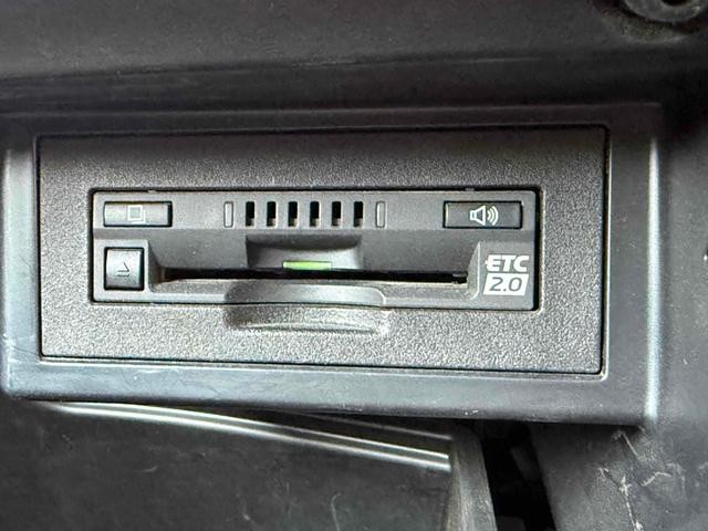 0171033A30261005W00107.jpg