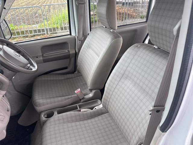 0705498A30260519W00212.jpg