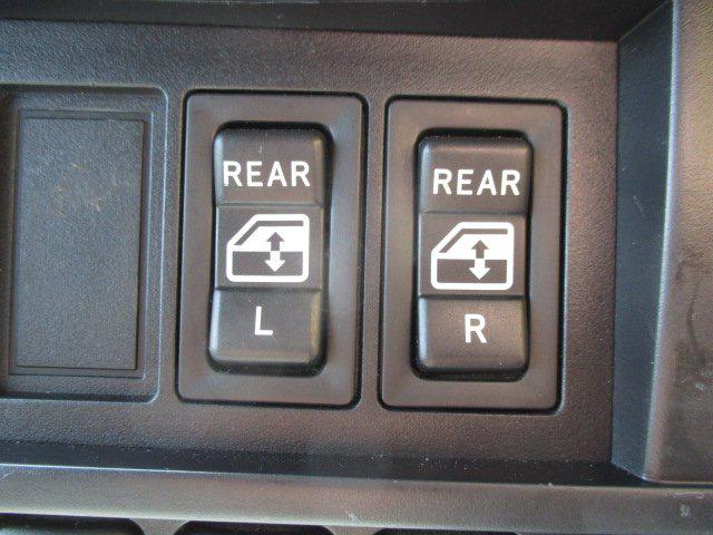 e0ae17168ddd3d574bf4e0727181016e.jpg