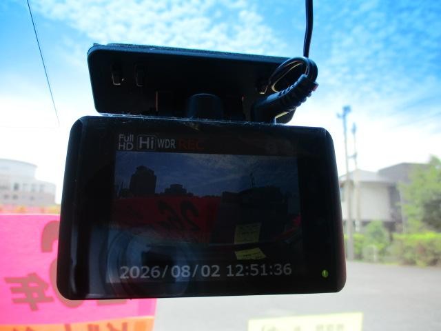 1100824A30260802W00211.jpg