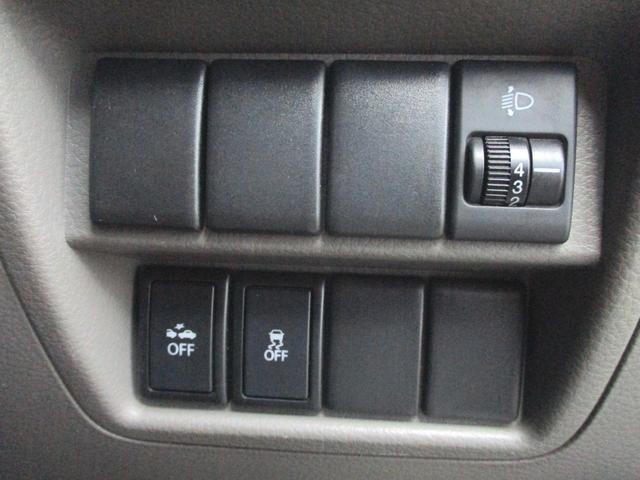 0502687A30261007W00111.jpg