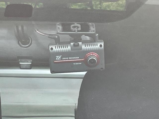 04f23f03d3f94eafad3335c0b0387717.jpg