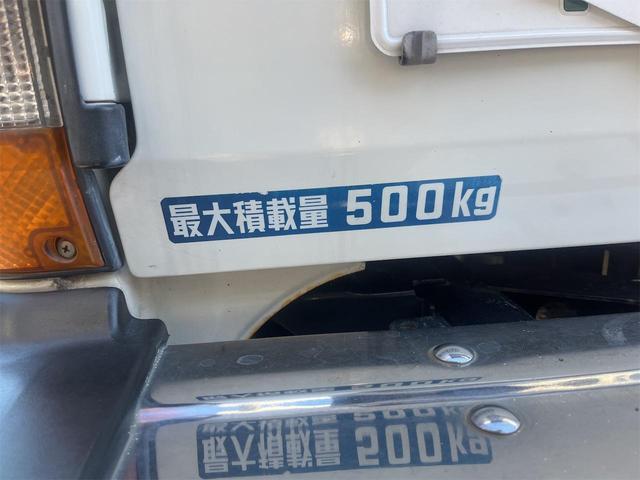 0800018A30241111W00206.jpg