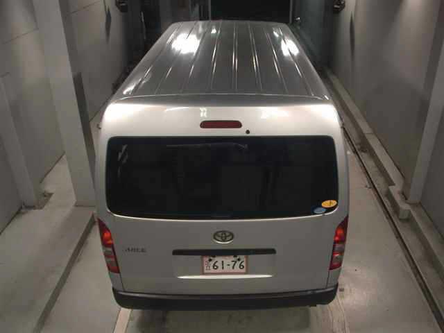fefdf52c073672ebb0d777d2a1aab22e.jpg