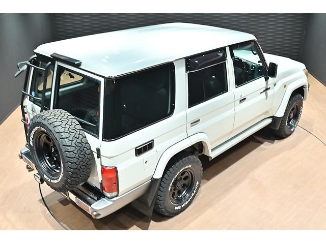 0507402A30260824W00207.jpg
