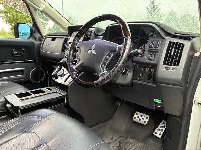 0541130A30260908W00116.jpg