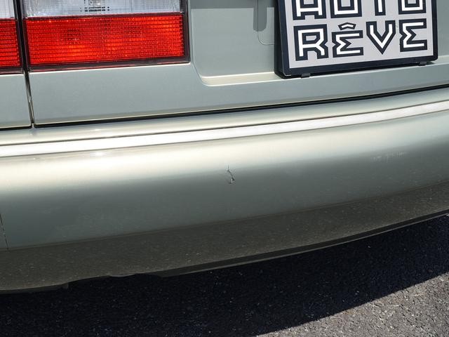 9571790A30260717W00109.jpg