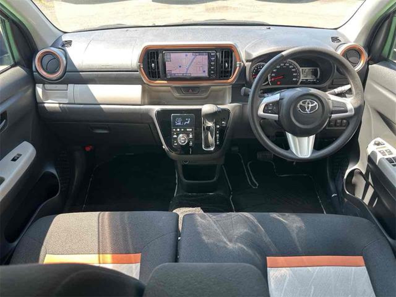 2019 Toyota Passo, photo 1 of 1