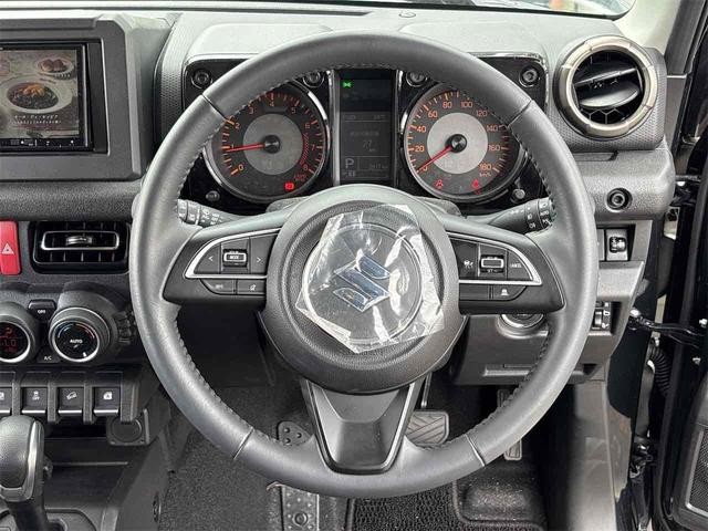 0707985A30260914W00206.jpg