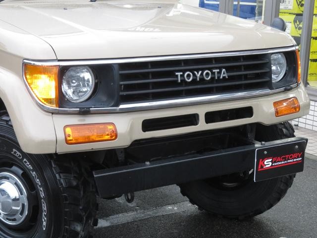 0804367A30260928W00114.jpg