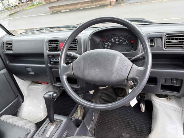 0804960A30260621W00108.jpg
