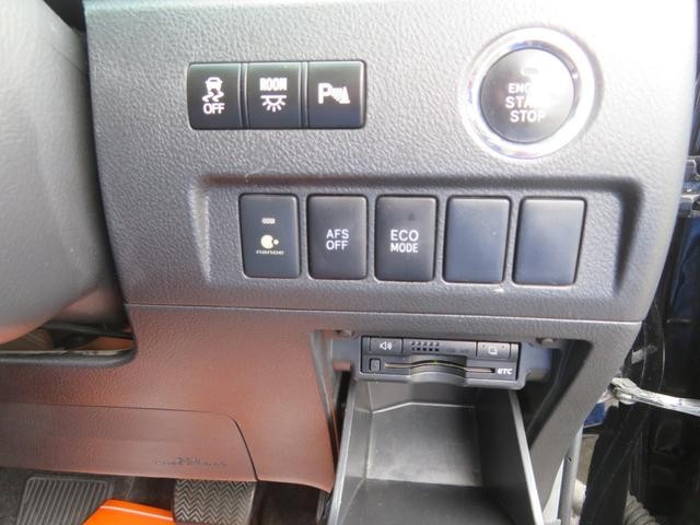 0500021A30260930W00115.jpg