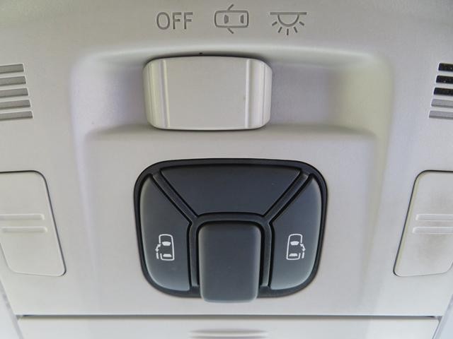 0500021A30260930W00116.jpg