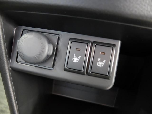 0705992A30260215W00114.jpg
