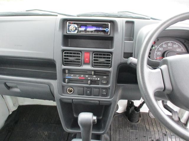 0903723A30260829W00106.jpg
