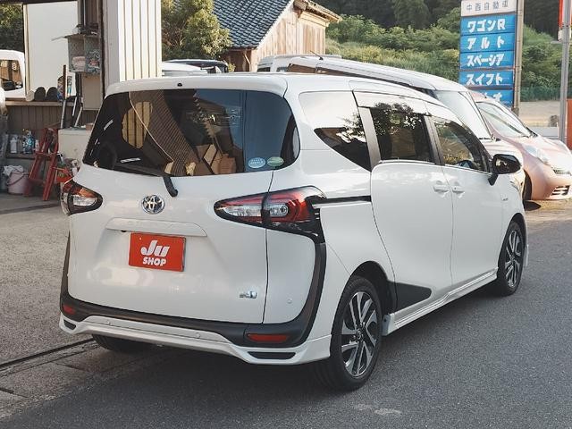 0124618A30260728W00103.jpg